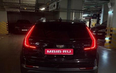 Cadillac XT4 I, 2019 год, 2 700 000 рублей, 5 фотография