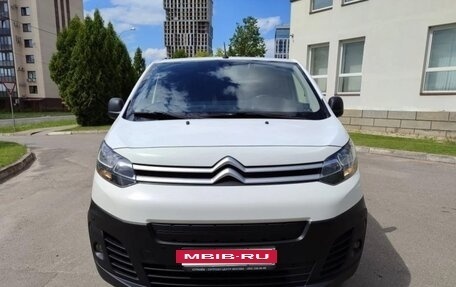 Citroen Jumpy III, 2017 год, 1 630 000 рублей, 6 фотография