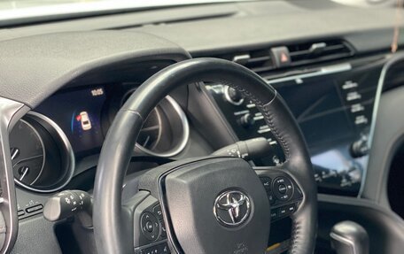 Toyota Camry, 2020 год, 3 300 000 рублей, 15 фотография