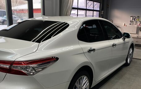 Toyota Camry, 2020 год, 3 300 000 рублей, 12 фотография