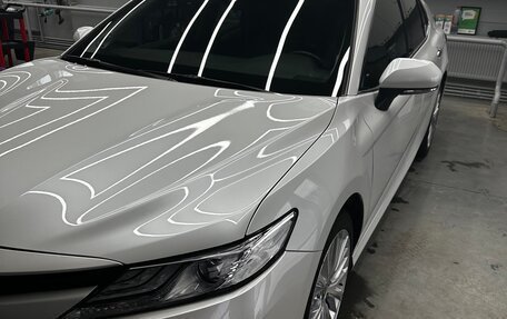 Toyota Camry, 2020 год, 3 300 000 рублей, 18 фотография