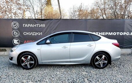 Opel Astra J, 2013 год, 919 000 рублей, 8 фотография