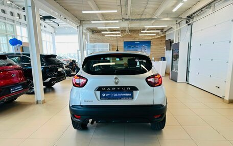 Renault Kaptur I рестайлинг, 2018 год, 1 699 999 рублей, 5 фотография