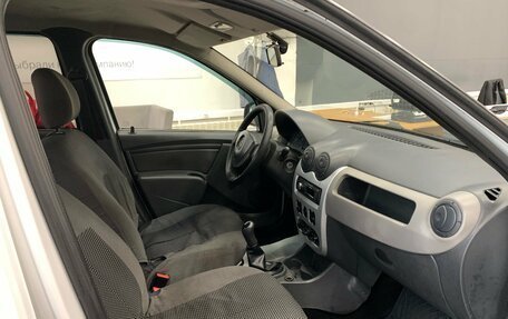 Renault Logan I, 2013 год, 200 000 рублей, 17 фотография