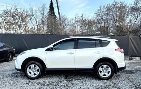 Toyota RAV4, 2018 год, 2 299 000 рублей, 8 фотография