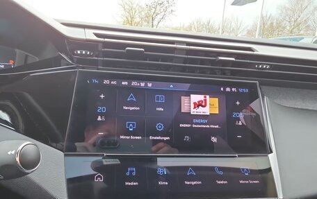 Peugeot 308, 2023 год, 2 342 000 рублей, 13 фотография