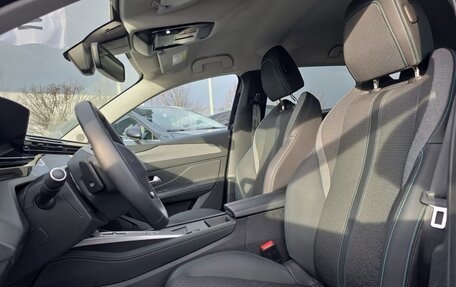 Peugeot 308, 2023 год, 2 342 000 рублей, 6 фотография