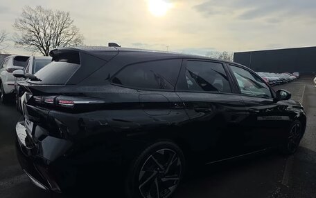 Peugeot 308, 2023 год, 2 342 000 рублей, 5 фотография