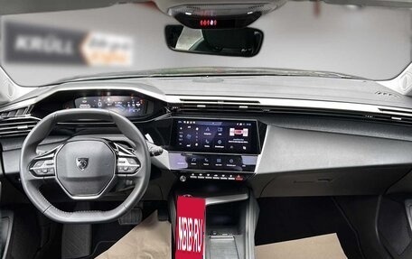 Peugeot 308, 2023 год, 2 610 000 рублей, 9 фотография
