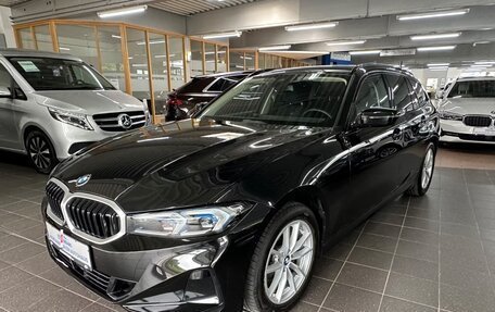 BMW 3 серия, 2022 год, 3 698 000 рублей, 1 фотография