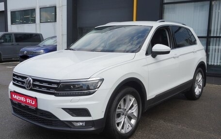 Volkswagen Tiguan II, 2020 год, 2 823 000 рублей, 1 фотография