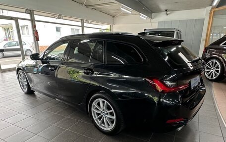 BMW 3 серия, 2022 год, 3 698 000 рублей, 8 фотография