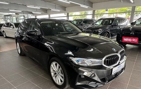 BMW 3 серия, 2022 год, 3 698 000 рублей, 3 фотография