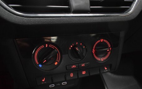 Volkswagen Polo VI (EU Market), 2021 год, 1 465 000 рублей, 14 фотография