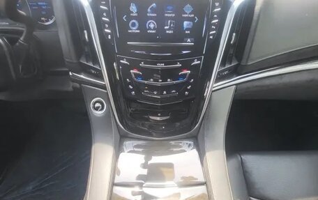 Cadillac Escalade IV, 2019 год, 6 500 000 рублей, 16 фотография