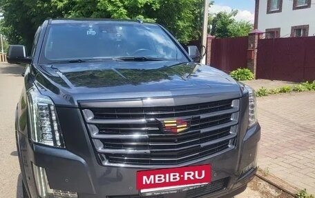 Cadillac Escalade IV, 2019 год, 6 500 000 рублей, 7 фотография