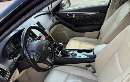 Infiniti Q50 I рестайлинг, 2014 год, 1 550 000 рублей, 6 фотография