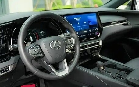 Lexus RX IV рестайлинг, 2025 год, 7 078 010 рублей, 10 фотография
