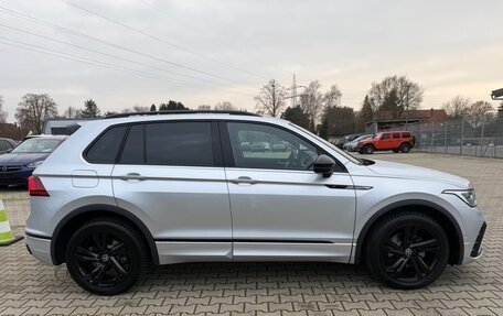 Volkswagen Tiguan, 2023 год, 3 558 000 рублей, 4 фотография