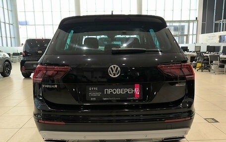 Volkswagen Tiguan II, 2019 год, 2 799 000 рублей, 7 фотография