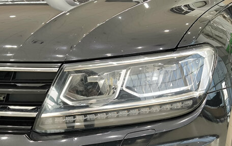 Volkswagen Tiguan II, 2019 год, 2 799 000 рублей, 21 фотография
