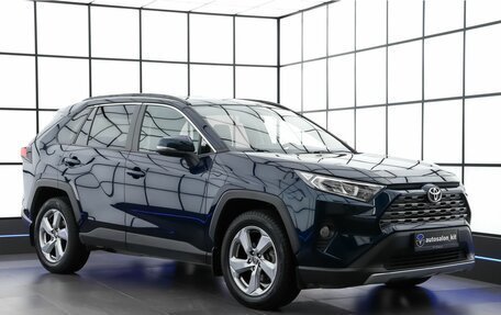 Toyota RAV4, 2019 год, 3 599 000 рублей, 3 фотография