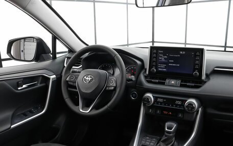 Toyota RAV4, 2019 год, 3 599 000 рублей, 7 фотография