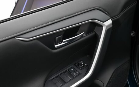 Toyota RAV4, 2019 год, 3 599 000 рублей, 16 фотография