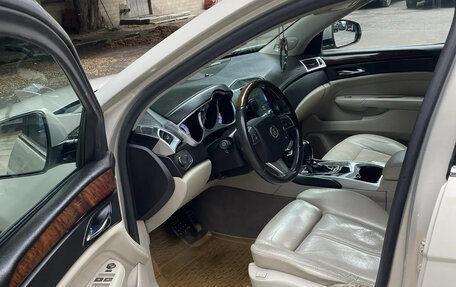 Cadillac SRX II рестайлинг, 2010 год, 1 100 000 рублей, 8 фотография