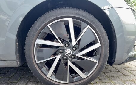 Skoda Octavia IV, 2022 год, 2 813 000 рублей, 14 фотография