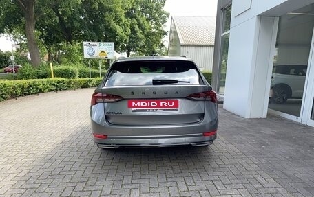 Skoda Octavia IV, 2022 год, 2 813 000 рублей, 5 фотография
