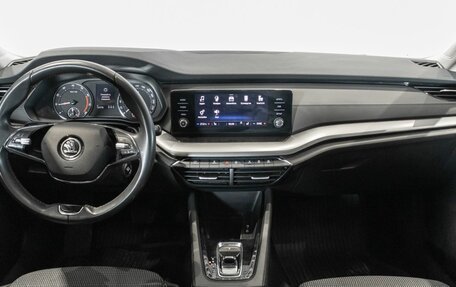Skoda Octavia IV, 2021 год, 2 200 000 рублей, 6 фотография
