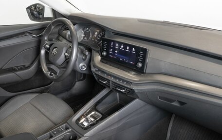 Skoda Octavia IV, 2021 год, 2 200 000 рублей, 7 фотография