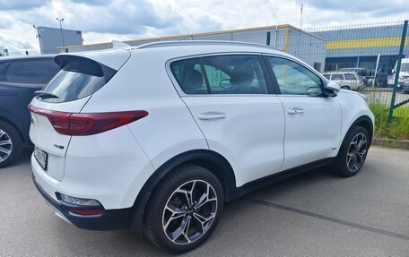 KIA Sportage IV рестайлинг, 2021 год, 2 597 000 рублей, 3 фотография