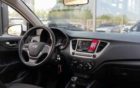 Hyundai Solaris II рестайлинг, 2020 год, 1 250 000 рублей, 10 фотография