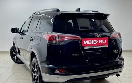 Toyota RAV4, 2016 год, 2 649 000 рублей, 4 фотография