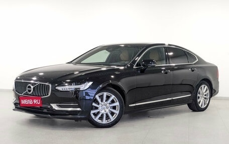 Volvo S90 II рестайлинг, 2019 год, 3 365 000 рублей, 1 фотография