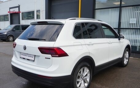 Volkswagen Tiguan II, 2020 год, 2 823 000 рублей, 5 фотография