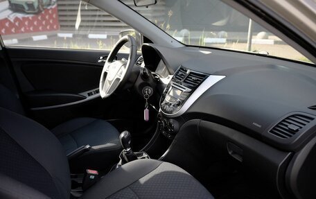 Hyundai Solaris II рестайлинг, 2013 год, 728 000 рублей, 6 фотография