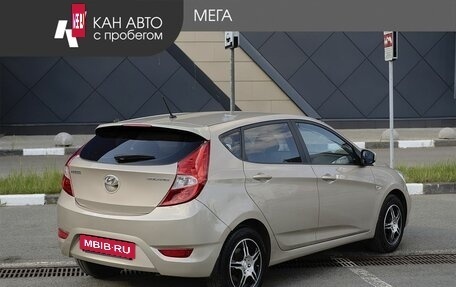 Hyundai Solaris II рестайлинг, 2013 год, 728 000 рублей, 2 фотография