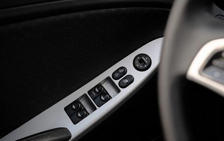 Hyundai Solaris II рестайлинг, 2013 год, 728 000 рублей, 12 фотография