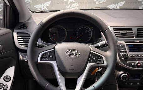 Hyundai Solaris II рестайлинг, 2016 год, 1 080 000 рублей, 14 фотография