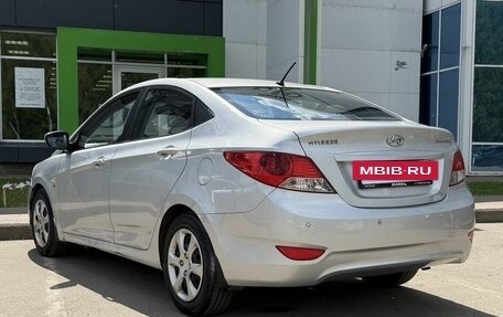 Hyundai Solaris II рестайлинг, 2013 год, 650 000 рублей, 8 фотография