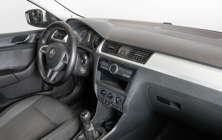 Skoda Rapid I, 2016 год, 1 050 000 рублей, 7 фотография