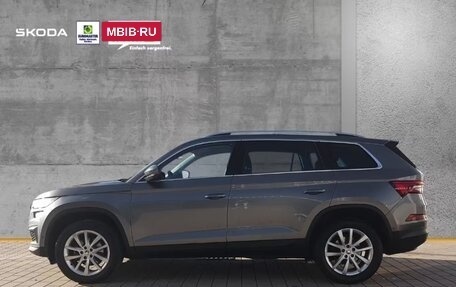 Skoda Kodiaq I, 2022 год, 3 075 000 рублей, 2 фотография