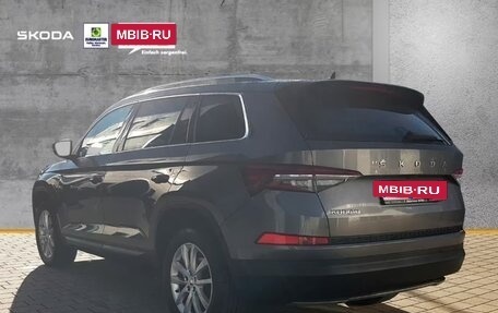 Skoda Kodiaq I, 2022 год, 3 075 000 рублей, 3 фотография