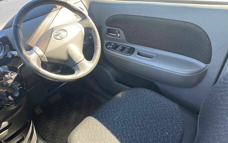 Toyota Sienta I, 2013 год, 1 100 000 рублей, 22 фотография