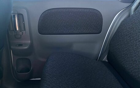 Toyota Sienta I, 2013 год, 1 100 000 рублей, 24 фотография