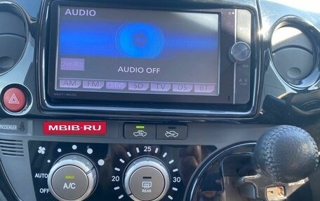 Toyota Sienta I, 2013 год, 1 100 000 рублей, 19 фотография