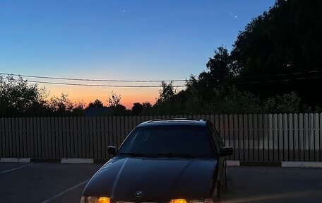 BMW 3 серия, 1997 год, 580 000 рублей, 3 фотография